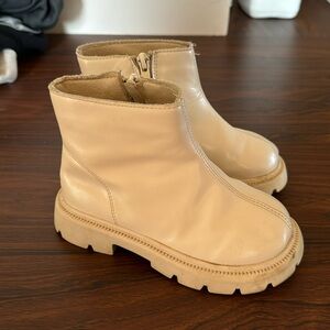 Chelsea booties